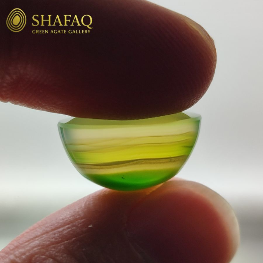 عقیق-سبز-سه-پوست-آبدار-طوقدار-17x12mm-کلکسیونی